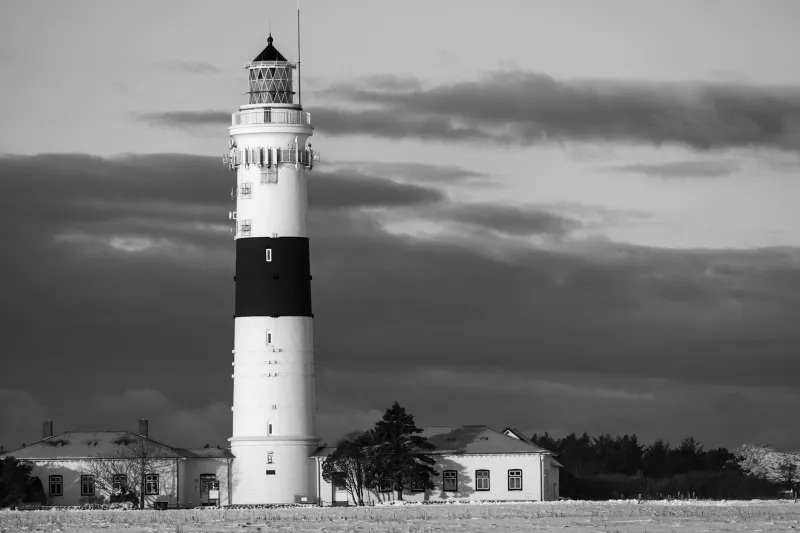 Mailman of the Wilderness: The Lighthouse Keeper Who Never Missed a Delivery in 27 Years of Isolation